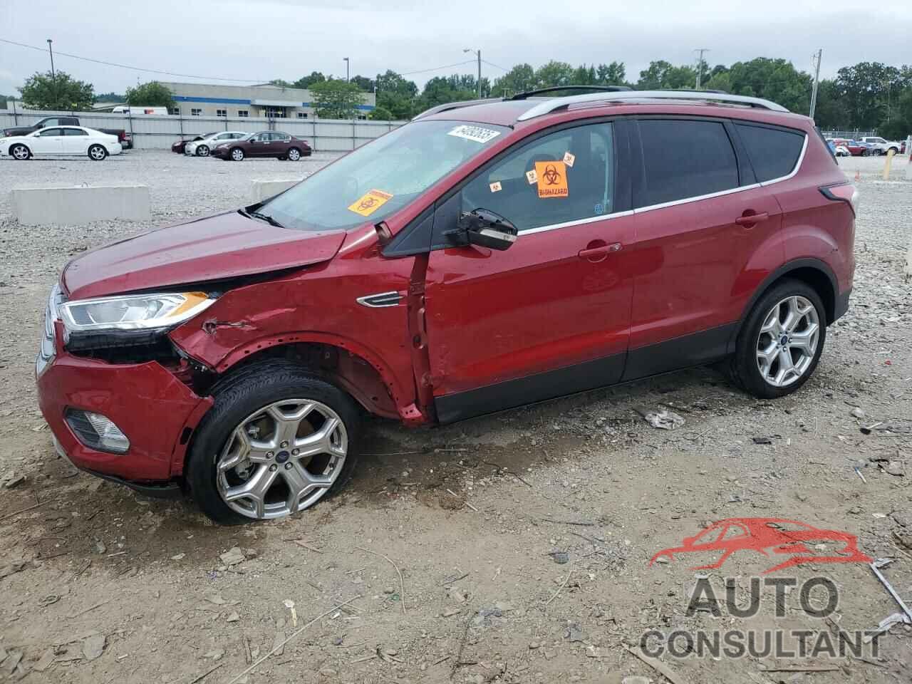 FORD ESCAPE 2017 - 1FMCU9J98HUA78612