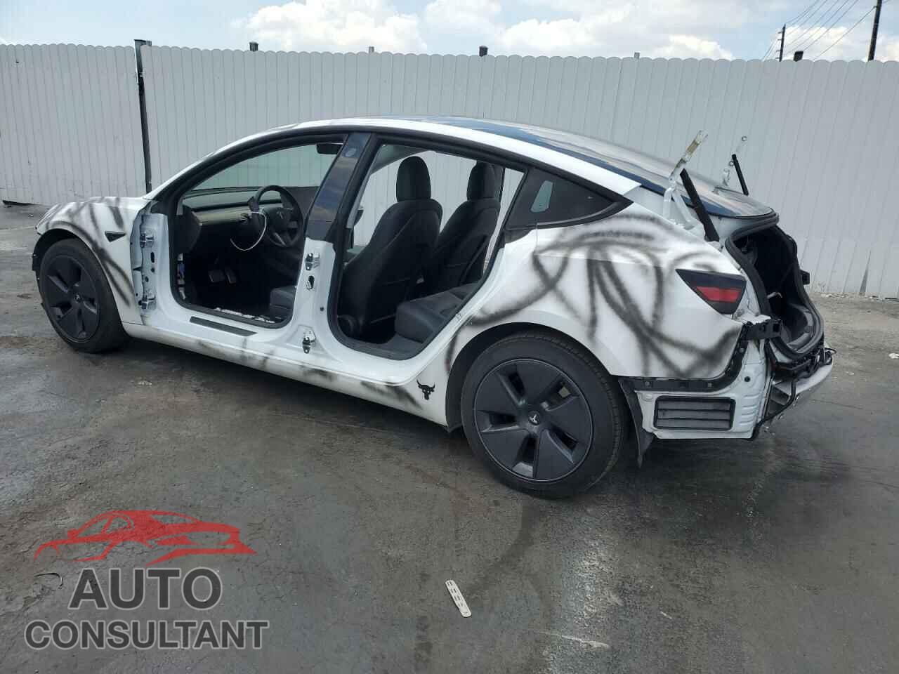 TESLA MODEL 3 2021 - 5YJ3E1EA2MF048693