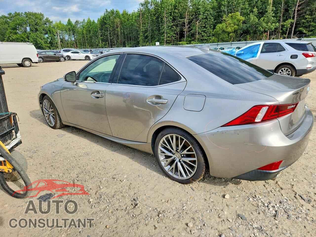 LEXUS IS 2014 - JTHBF1D28E5019638