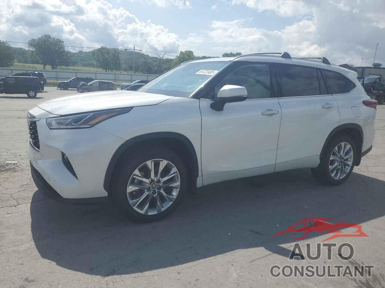 TOYOTA HIGHLANDER 2023 - 5TDKDRBH0PS020129