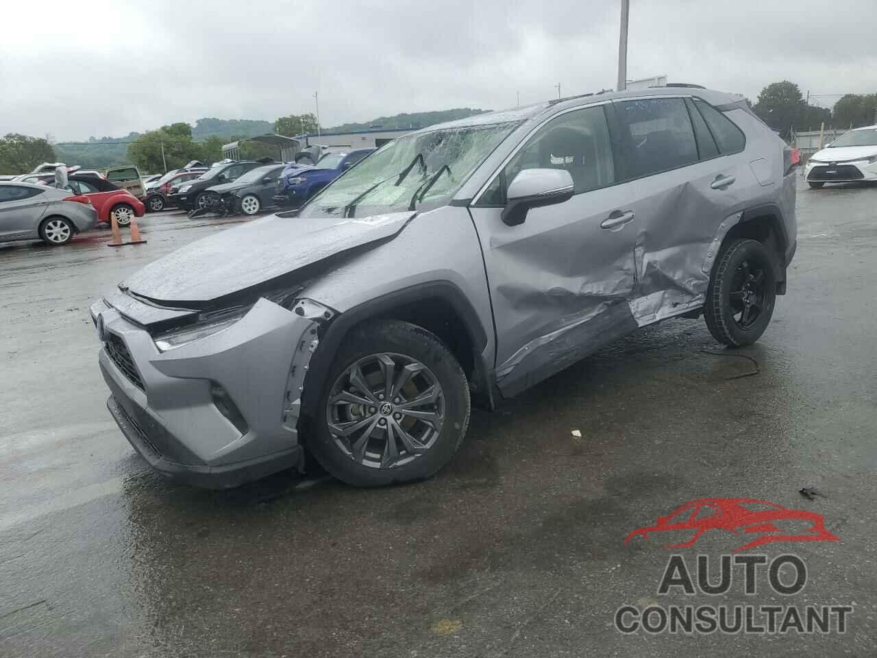 TOYOTA RAV4 2023 - JTMB6RFVXPD095104