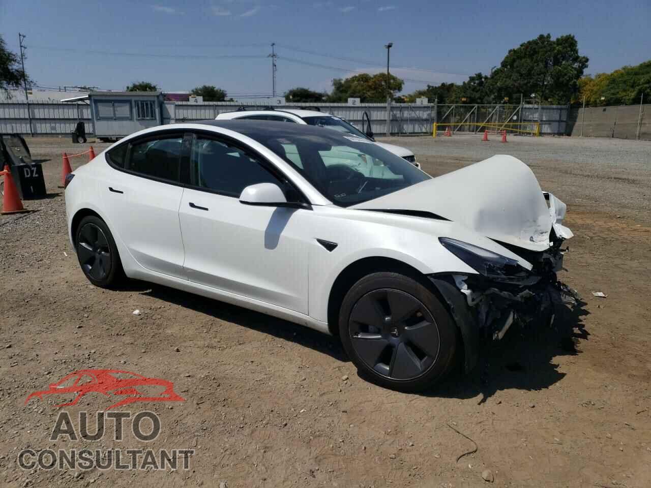 TESLA MODEL 3 2021 - 5YJ3E1EA6MF058675