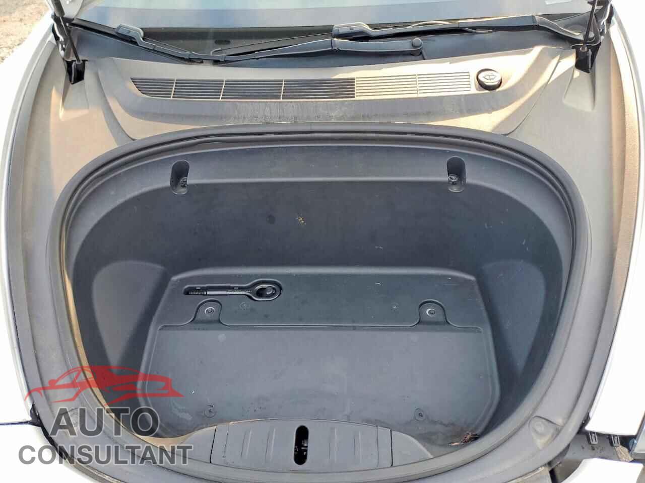 TESLA MODEL 3 2020 - 5YJ3E1EB8LF636993