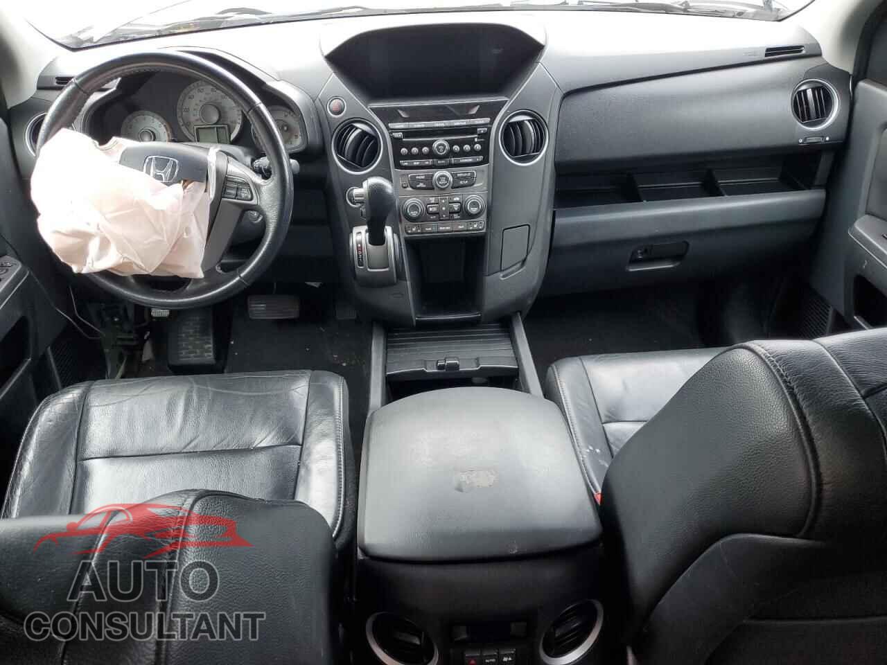HONDA PILOT 2013 - 5FNYF4H56DB002190