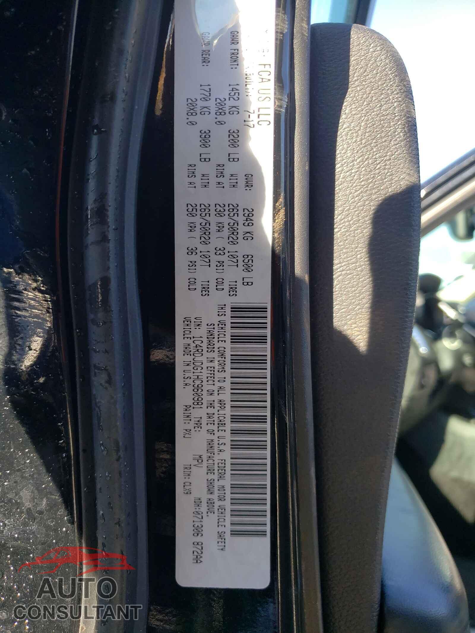 DODGE DURANGO 2017 - 1C4RDJDG1HC960981