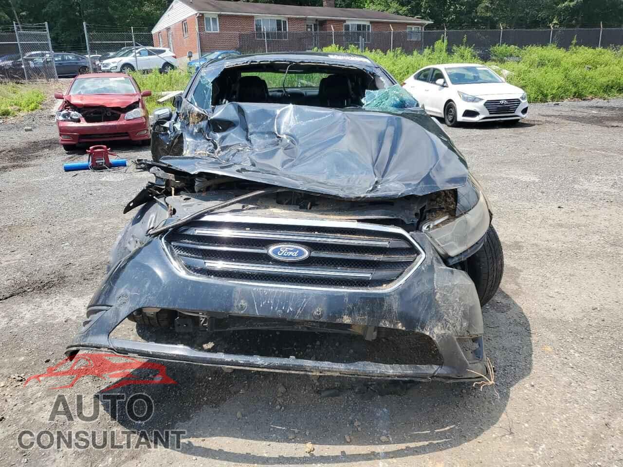 FORD TAURUS 2013 - 1FAHP2F8XDG112167