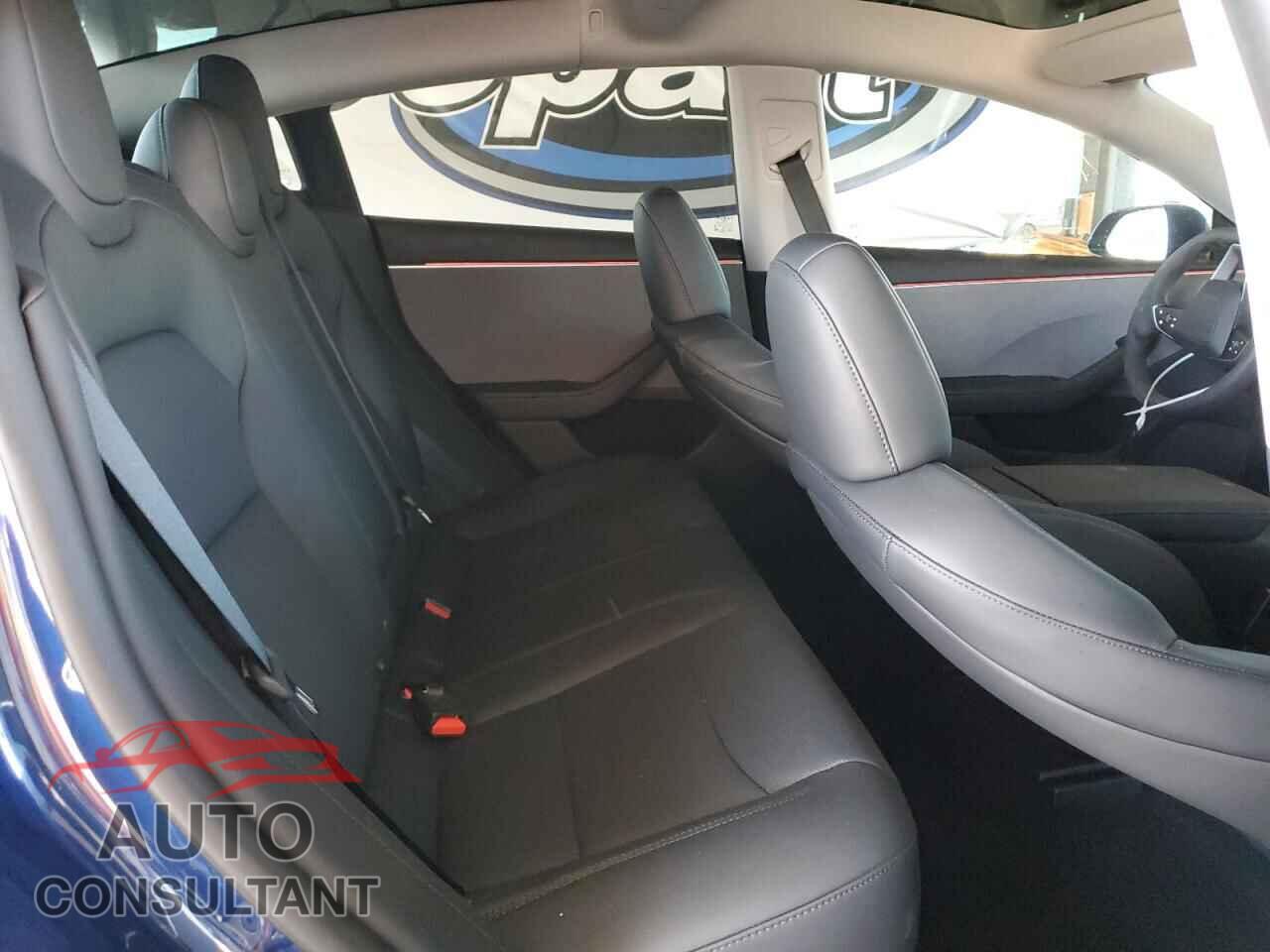 TESLA MODEL 3 2025 - 5YJ3E1EA3SF023945