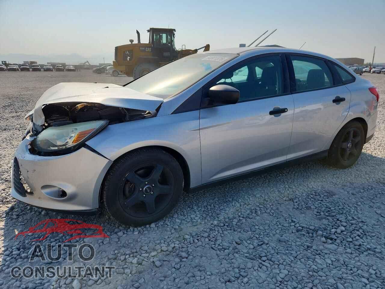 FORD FOCUS 2014 - 1FADP3E26EL390798