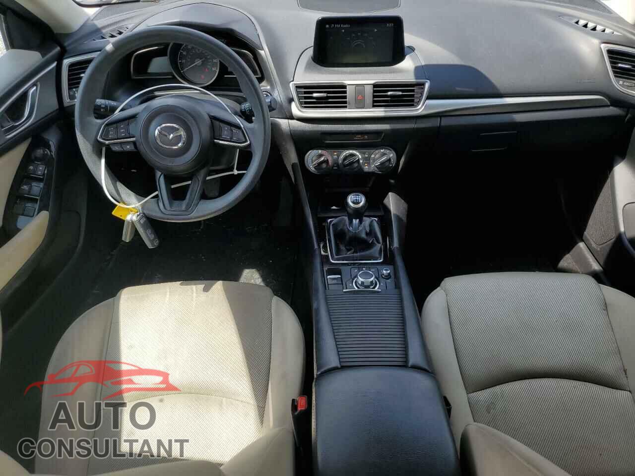MAZDA 3 2018 - 3MZBN1K76JM202363