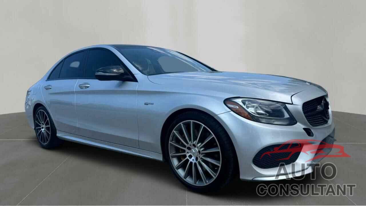 MERCEDES-BENZ C-CLASS 2017 - 55SWF6EB9HU220691