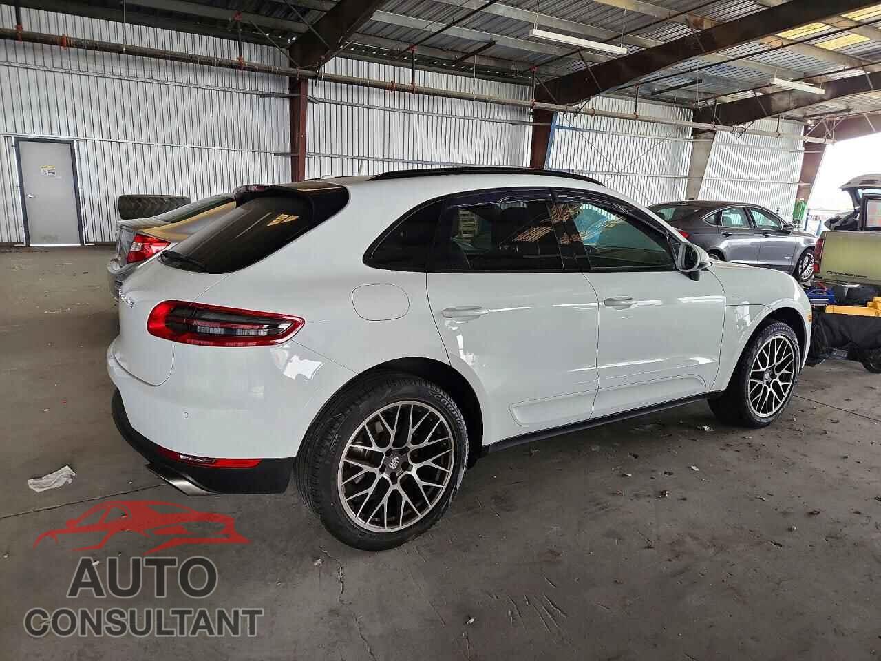 PORSCHE MACAN 2018 - WP1AA2A58JLB07836