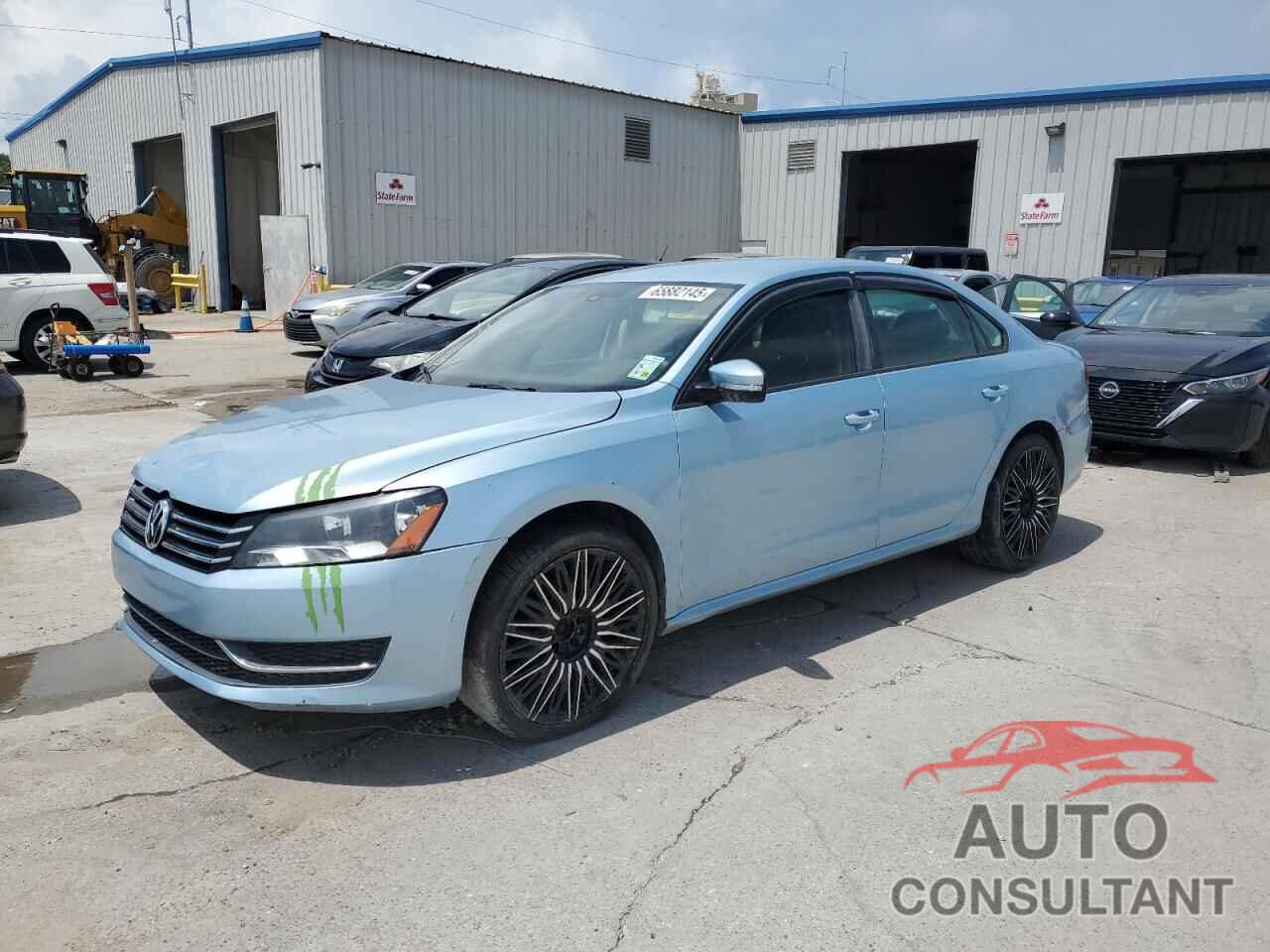 VOLKSWAGEN PASSAT 2013 - 1VWAH7A32DC045070