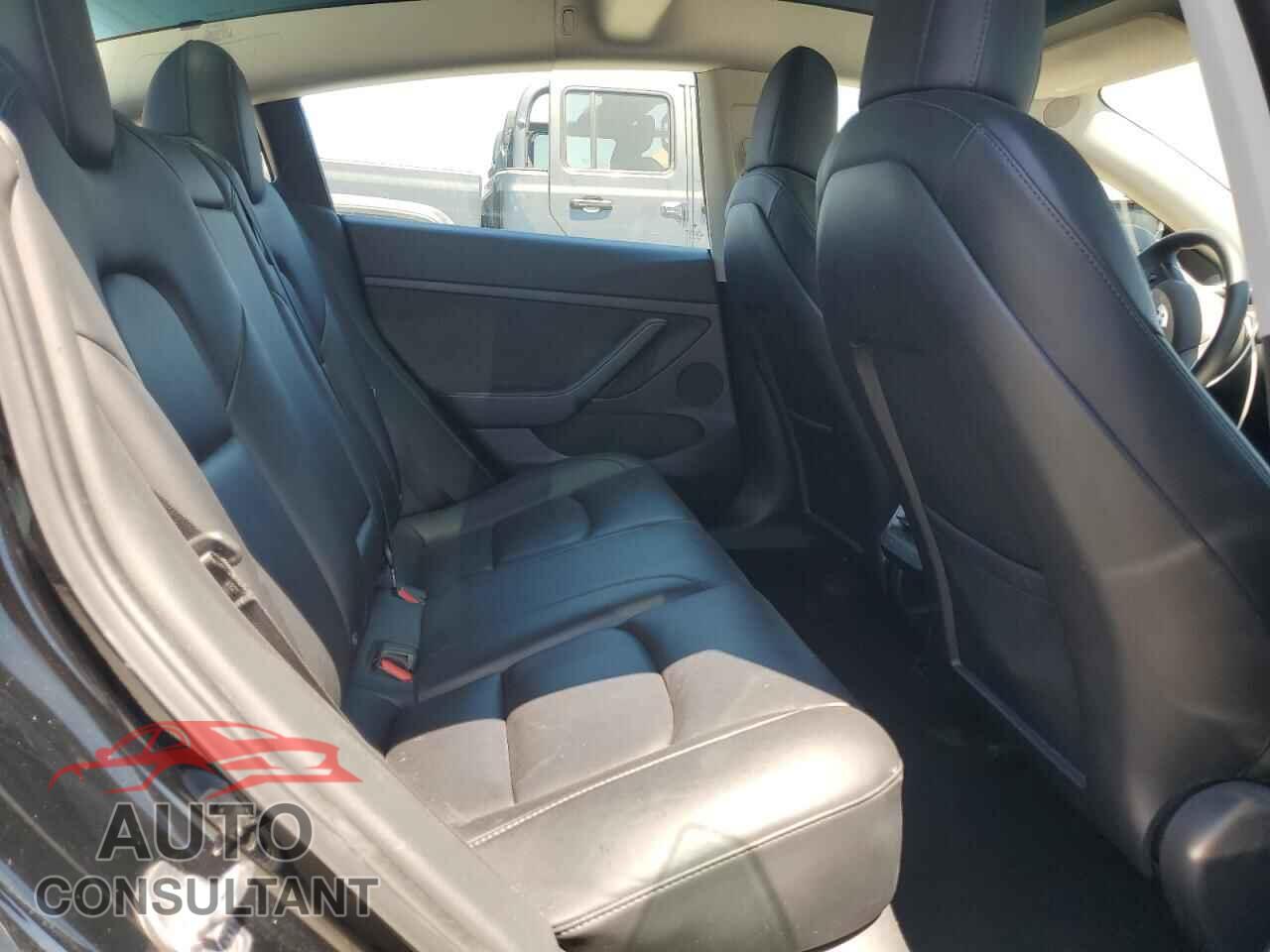 TESLA MODEL 3 2022 - 5YJ3E1EB2NF189192