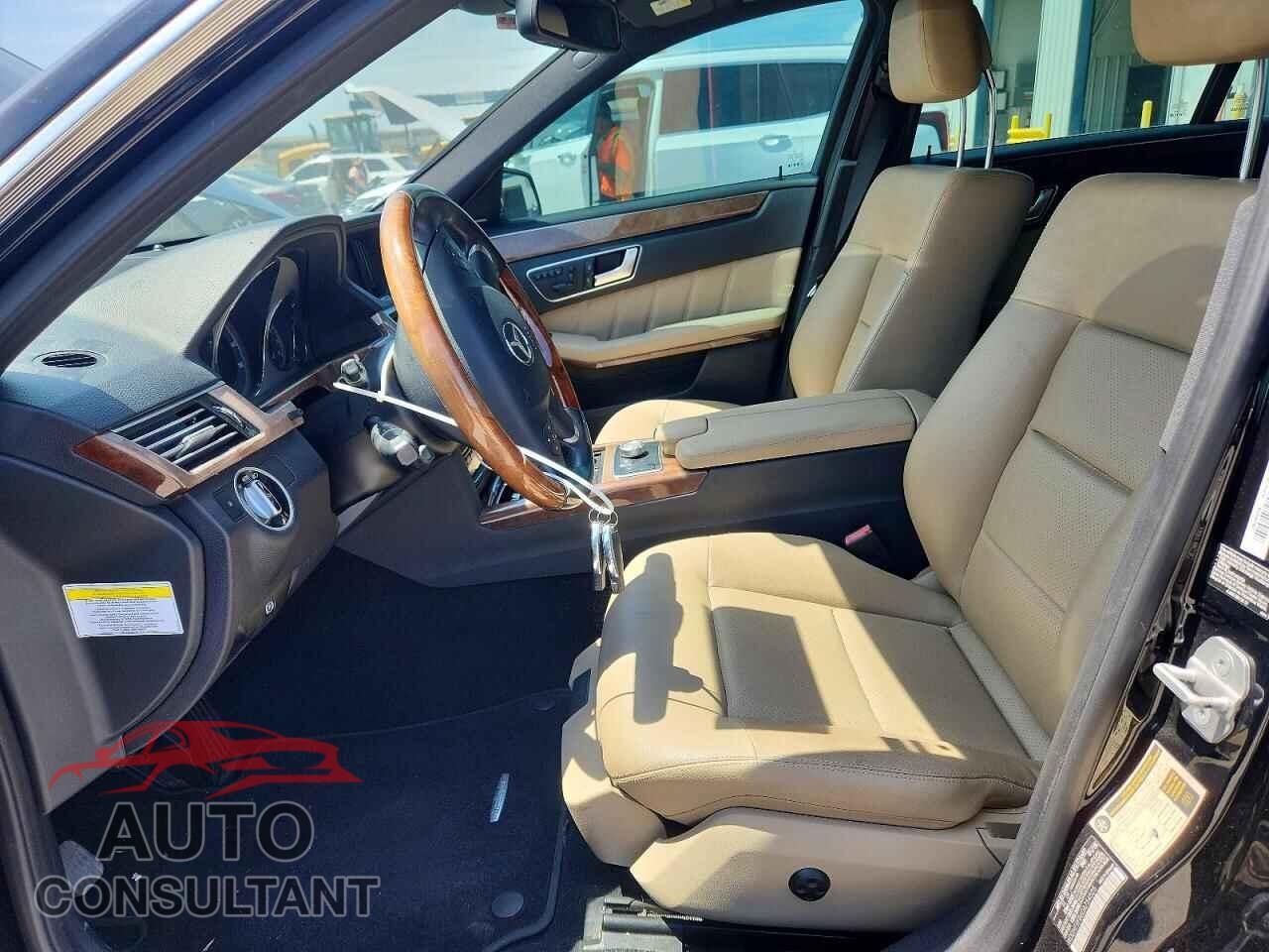 MERCEDES-BENZ E-CLASS 2013 - WDDHF9FB6DA754525