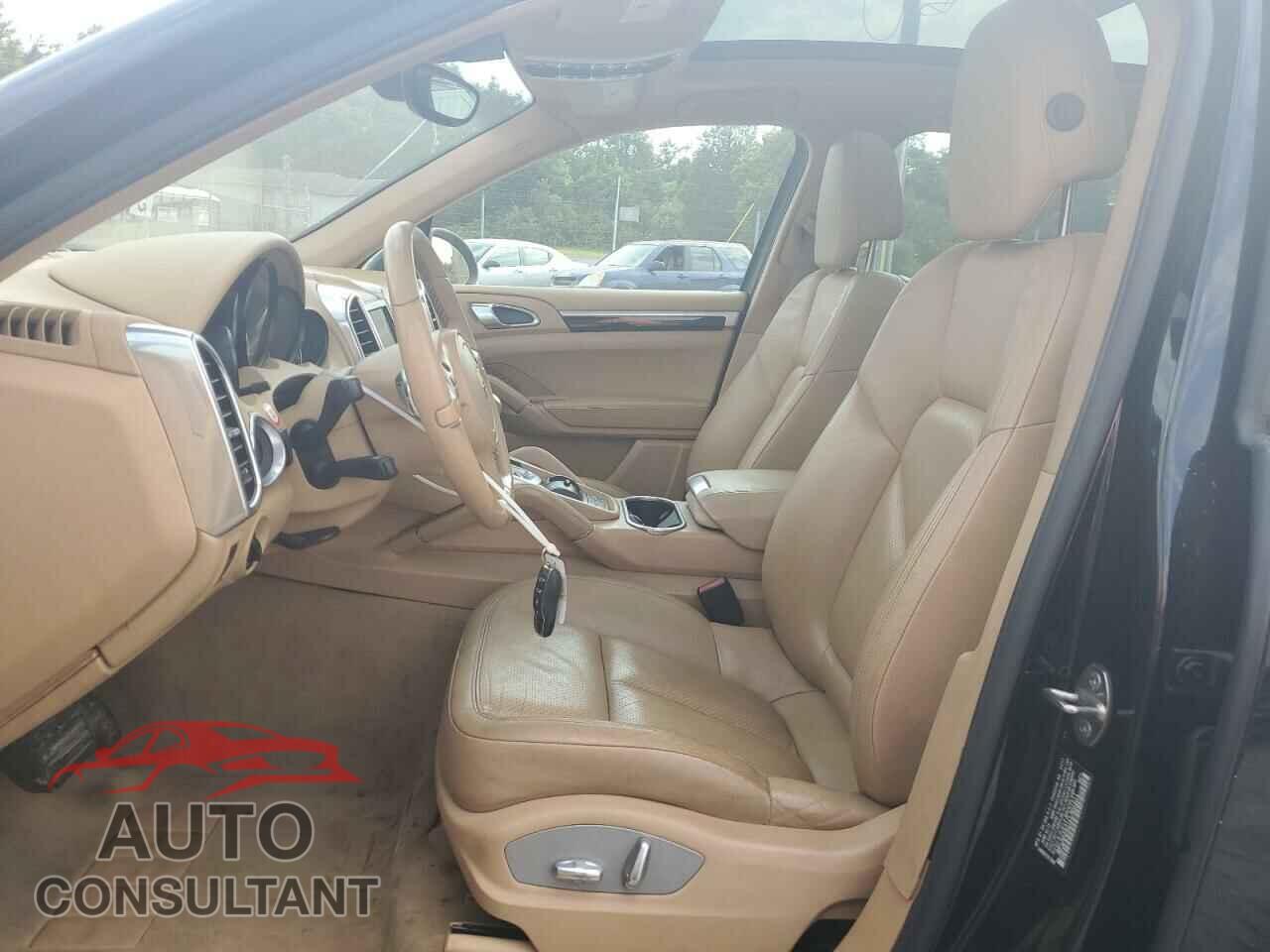 PORSCHE CAYENNE 2012 - WP1AA2A21CLA01611