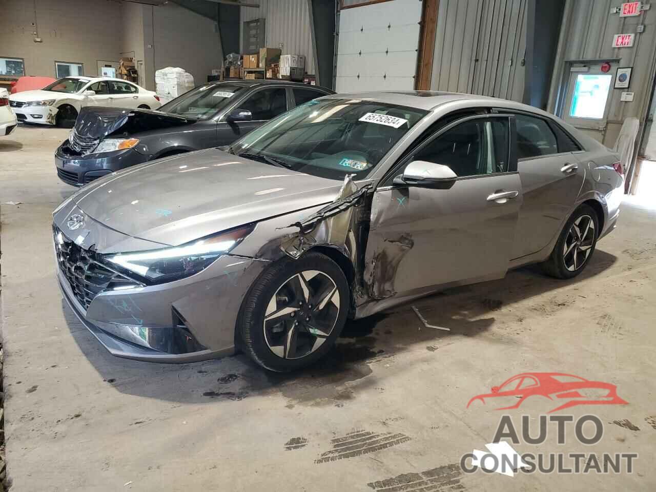 HYUNDAI ELANTRA 2023 - KMHLP4AG6PU481673