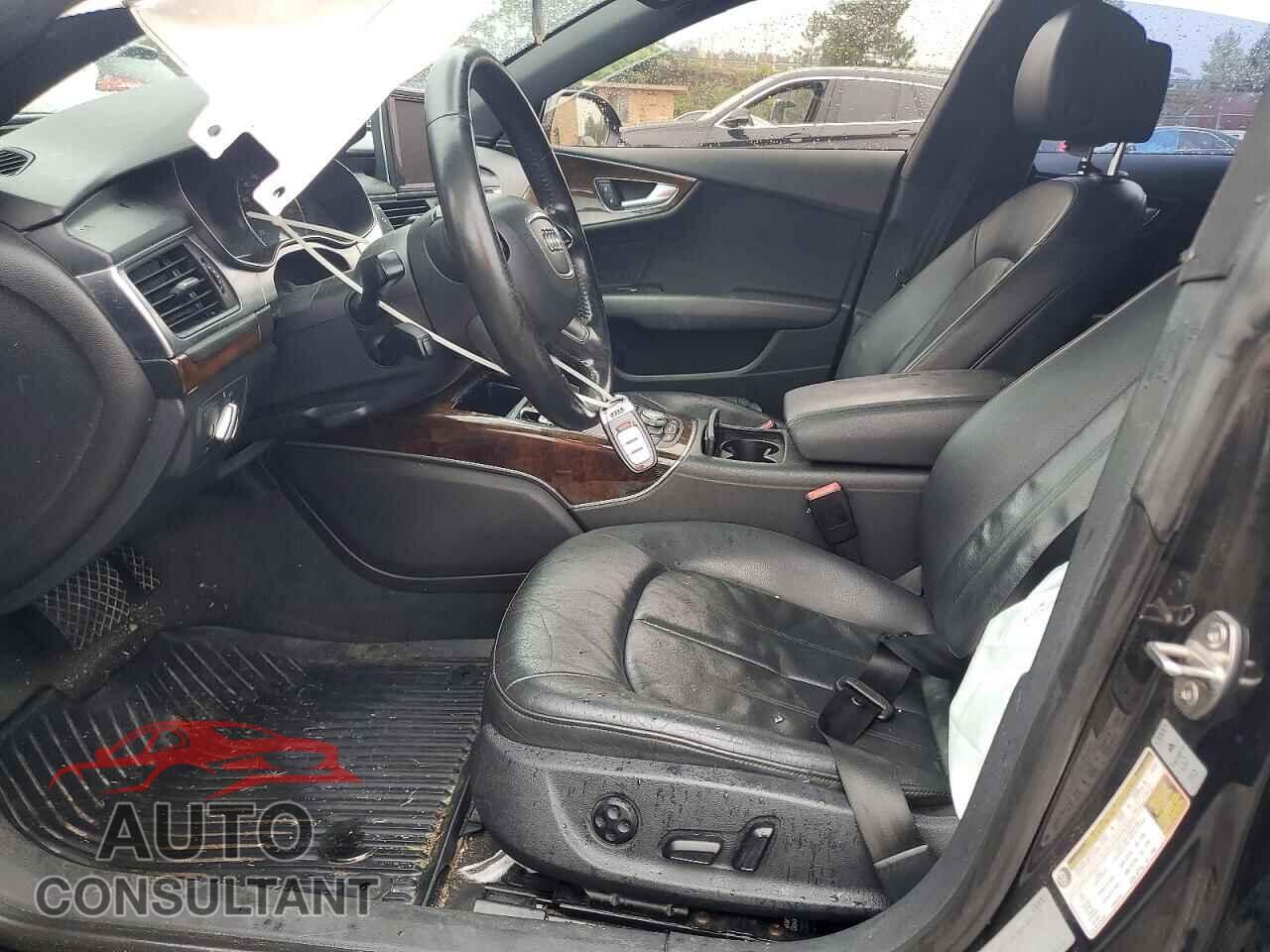 AUDI A7 2013 - WAUYGAFC7DN101077