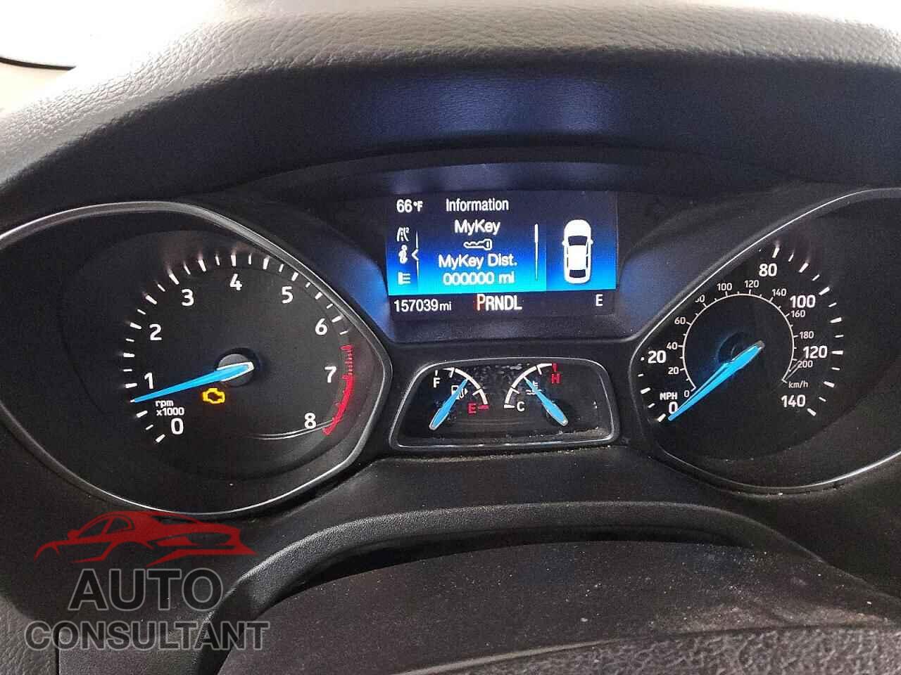FORD FOCUS 2015 - 1FADP3F20FL206116