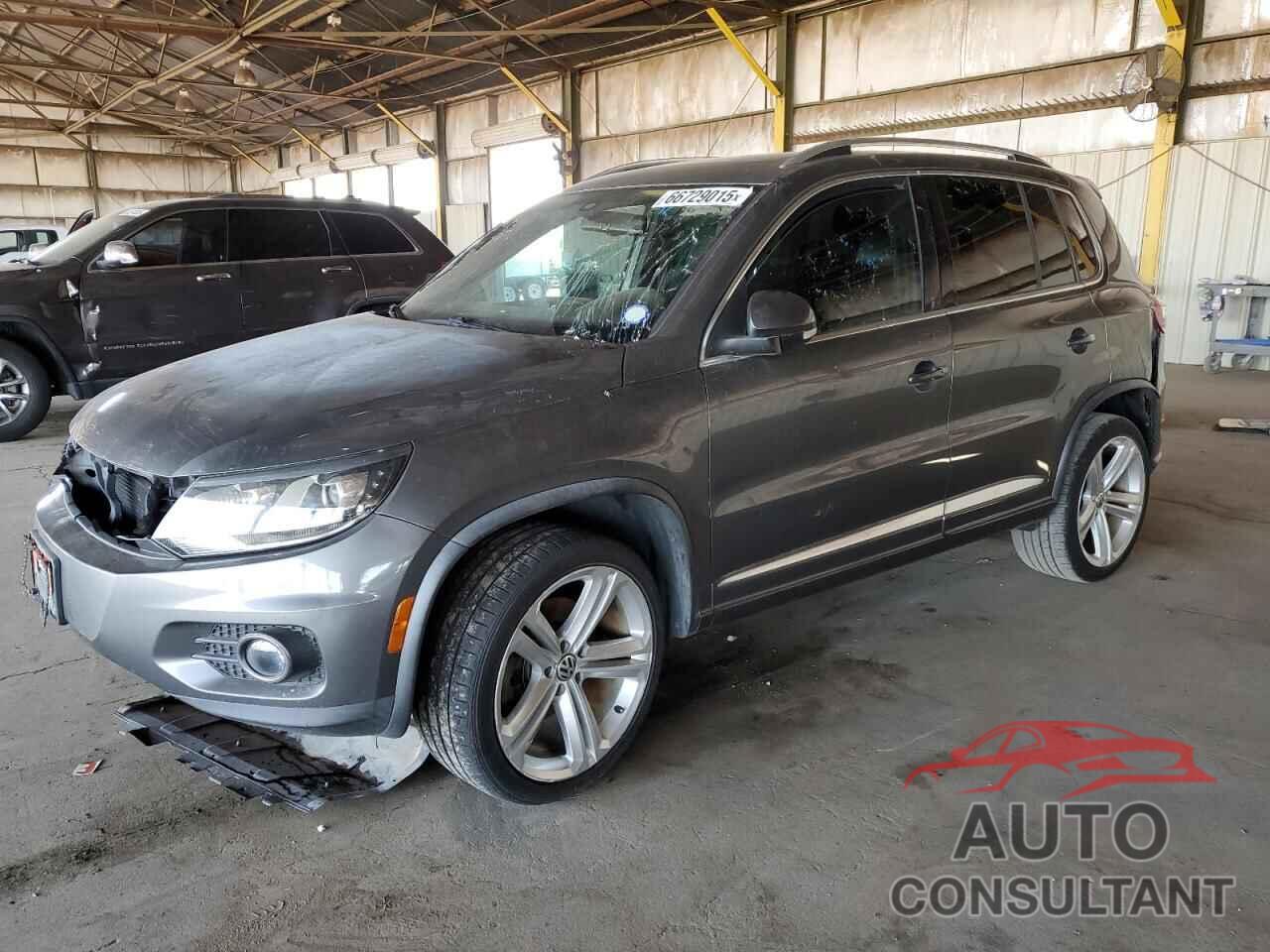 VOLKSWAGEN TIGUAN 2015 - WVGAV7AX8FW084144