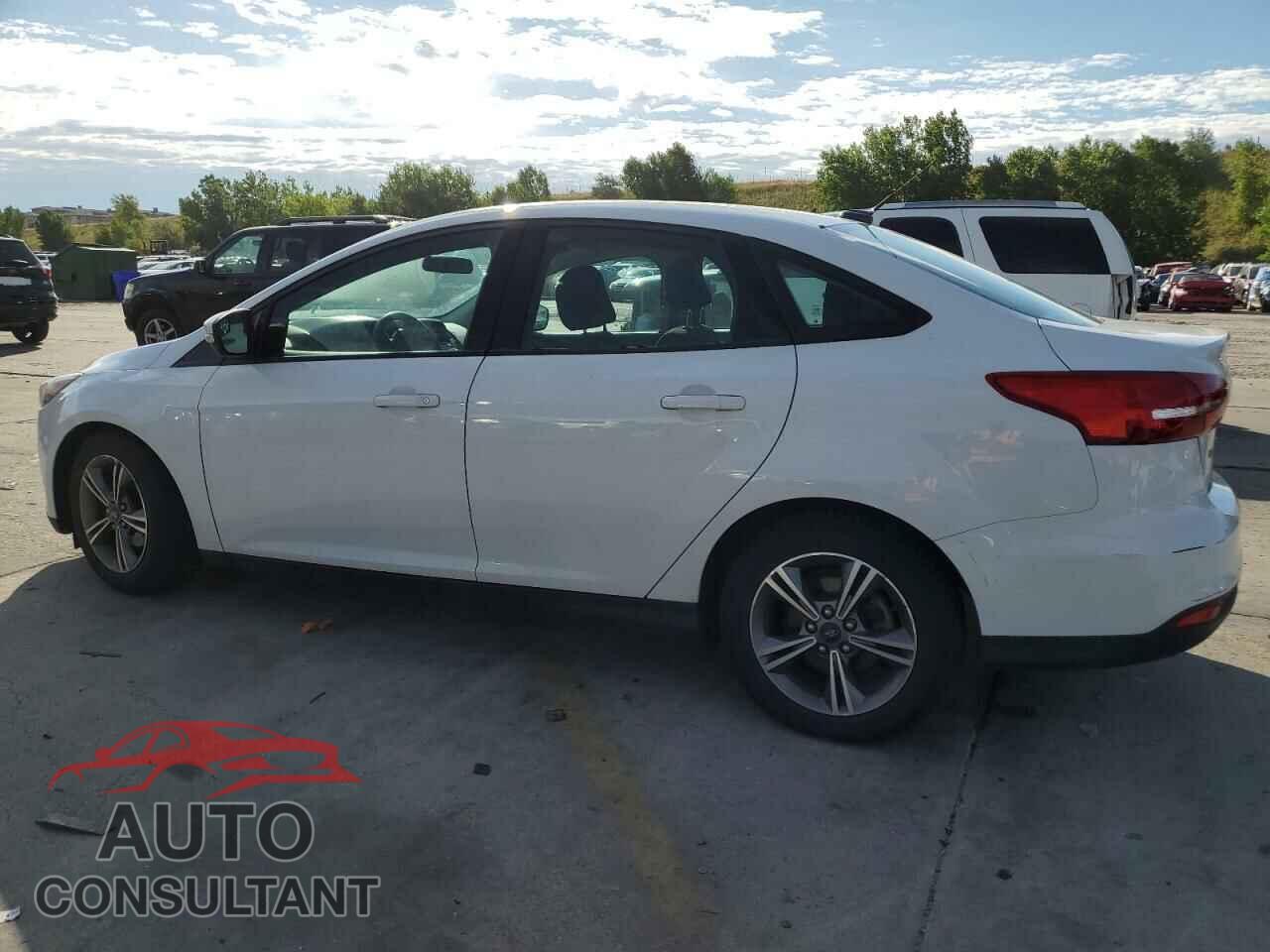 FORD FOCUS 2017 - 1FADP3FE9HL295813