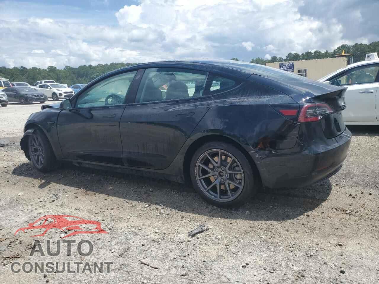 TESLA MODEL 3 2022 - 5YJ3E1EA8NF190063