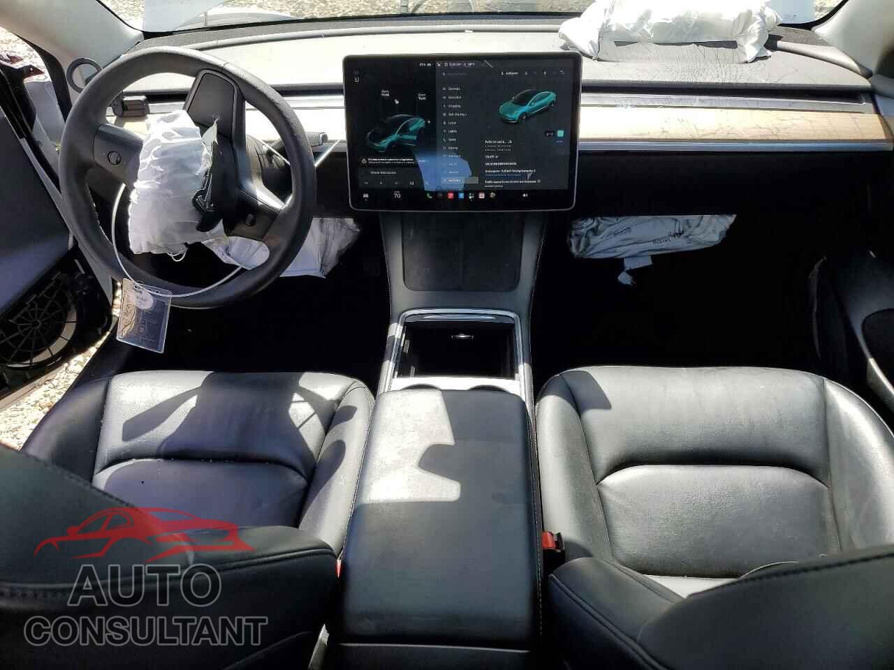 TESLA MODEL 3 2021 - 5YJ3E1EB5MF072656