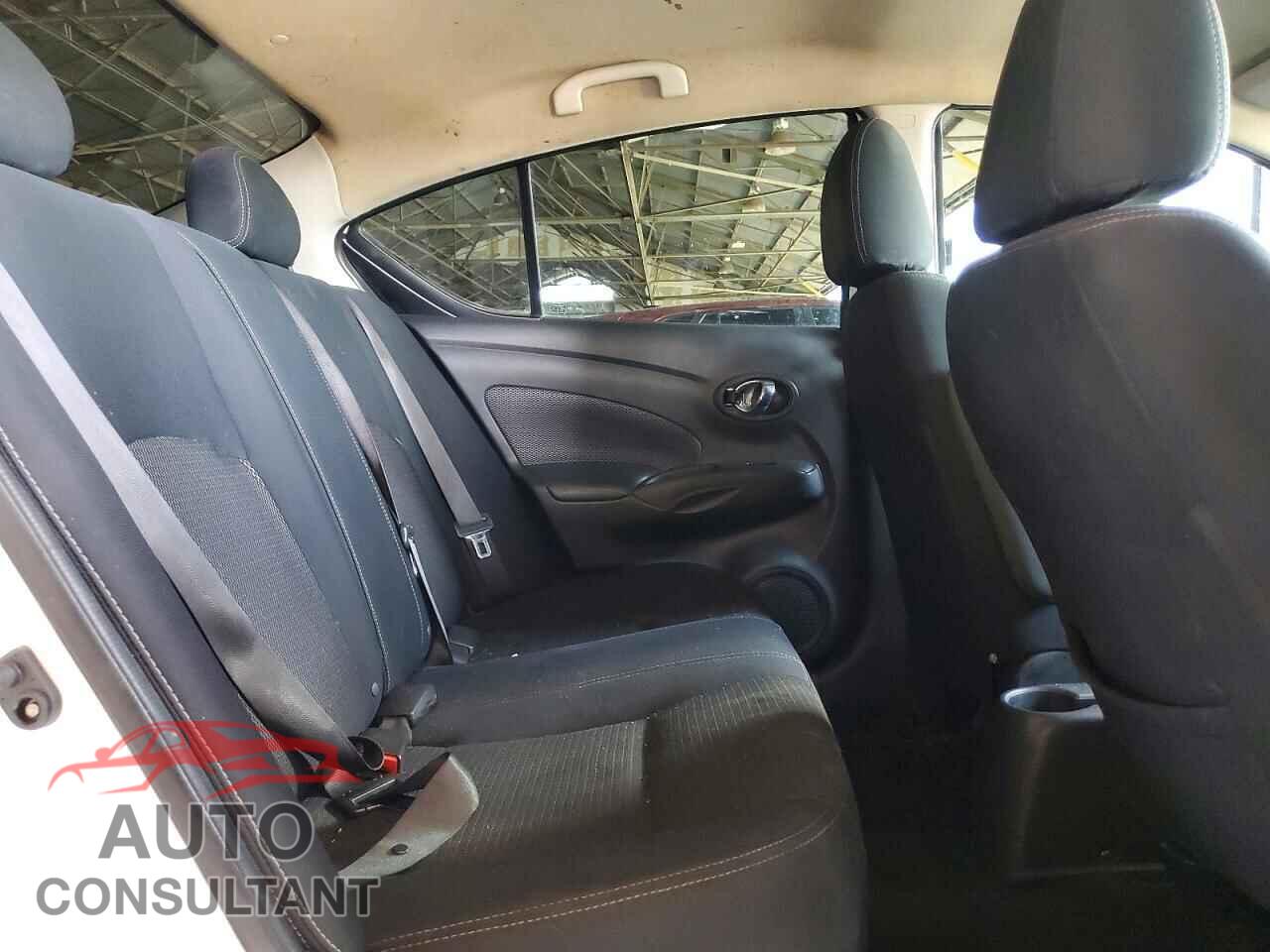 NISSAN VERSA 2017 - 3N1CN7AP1HL837487