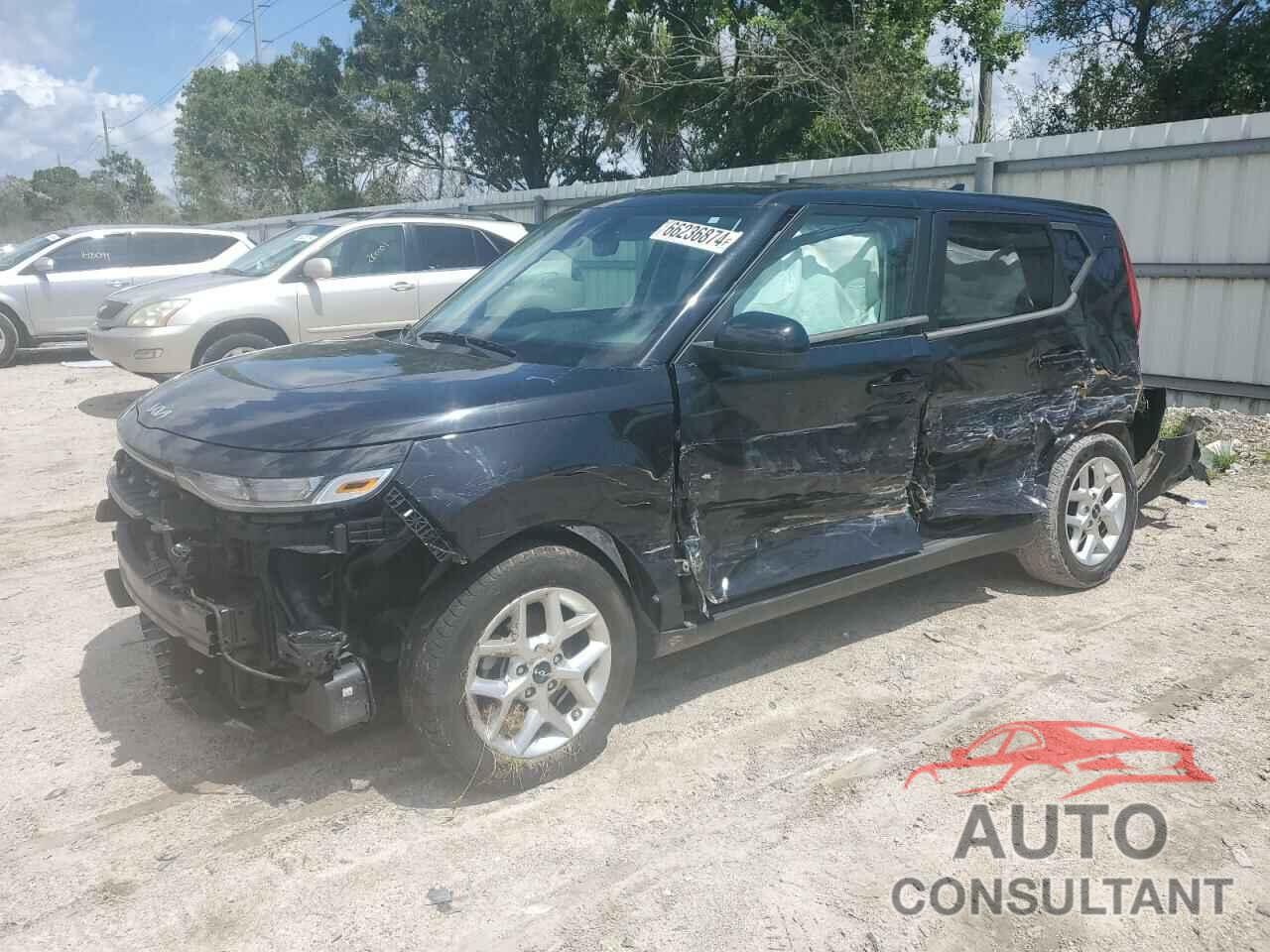 KIA SOUL 2022 - KNDJ23AU3N7183670