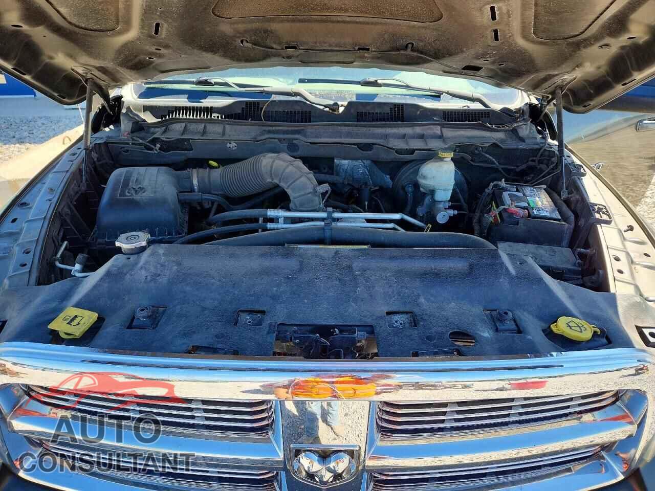 DODGE RAM 1500 2012 - 1C6RD7LT2CS148340