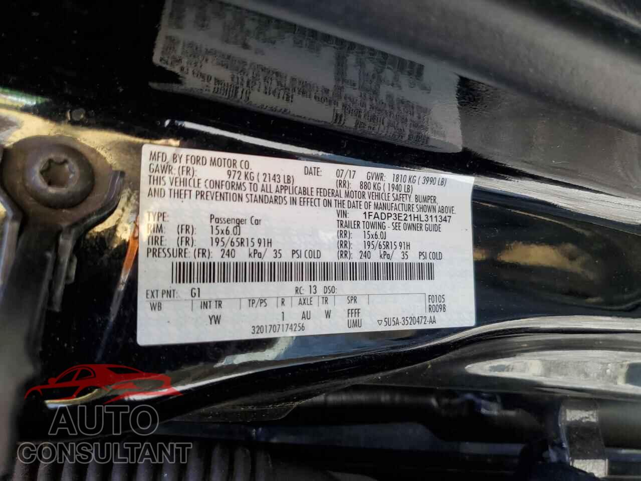 FORD FOCUS 2017 - 1FADP3E21HL311347
