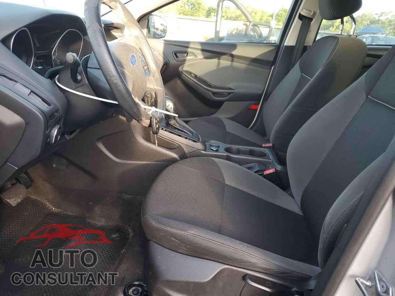 FORD FOCUS 2014 - 1FADP3E24EL406254