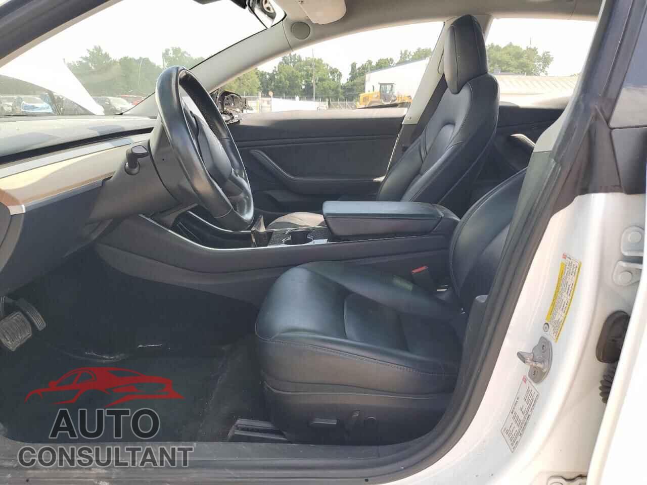 TESLA MODEL 3 2018 - 5YJ3E1EB9JF145586