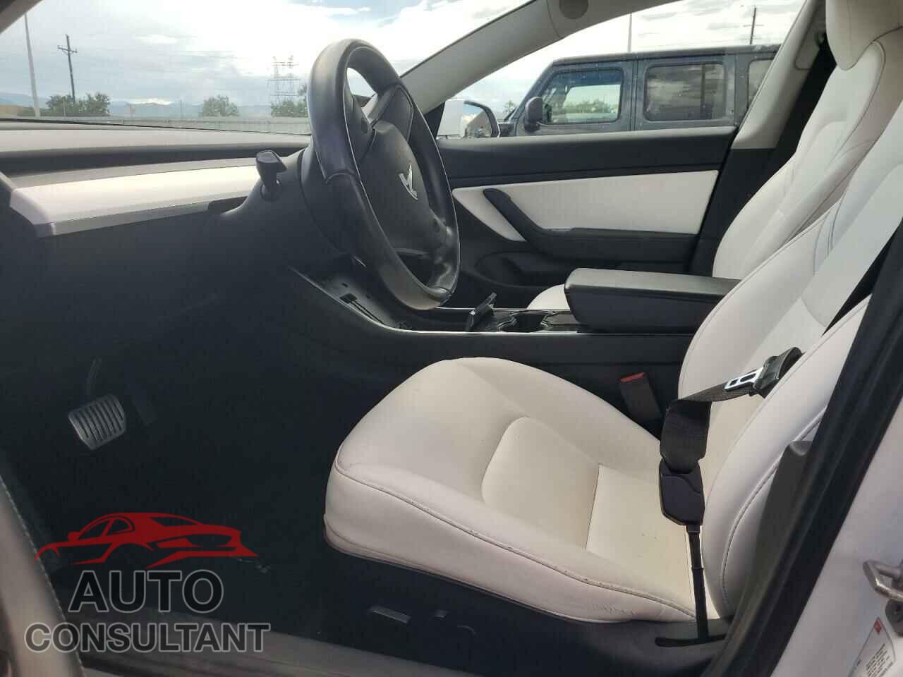 TESLA MODEL 3 2018 - 5YJ3E1EA1JF169646