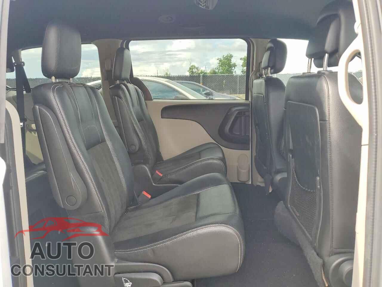 DODGE CARAVAN 2019 - 2C4RDGCG0KR520074