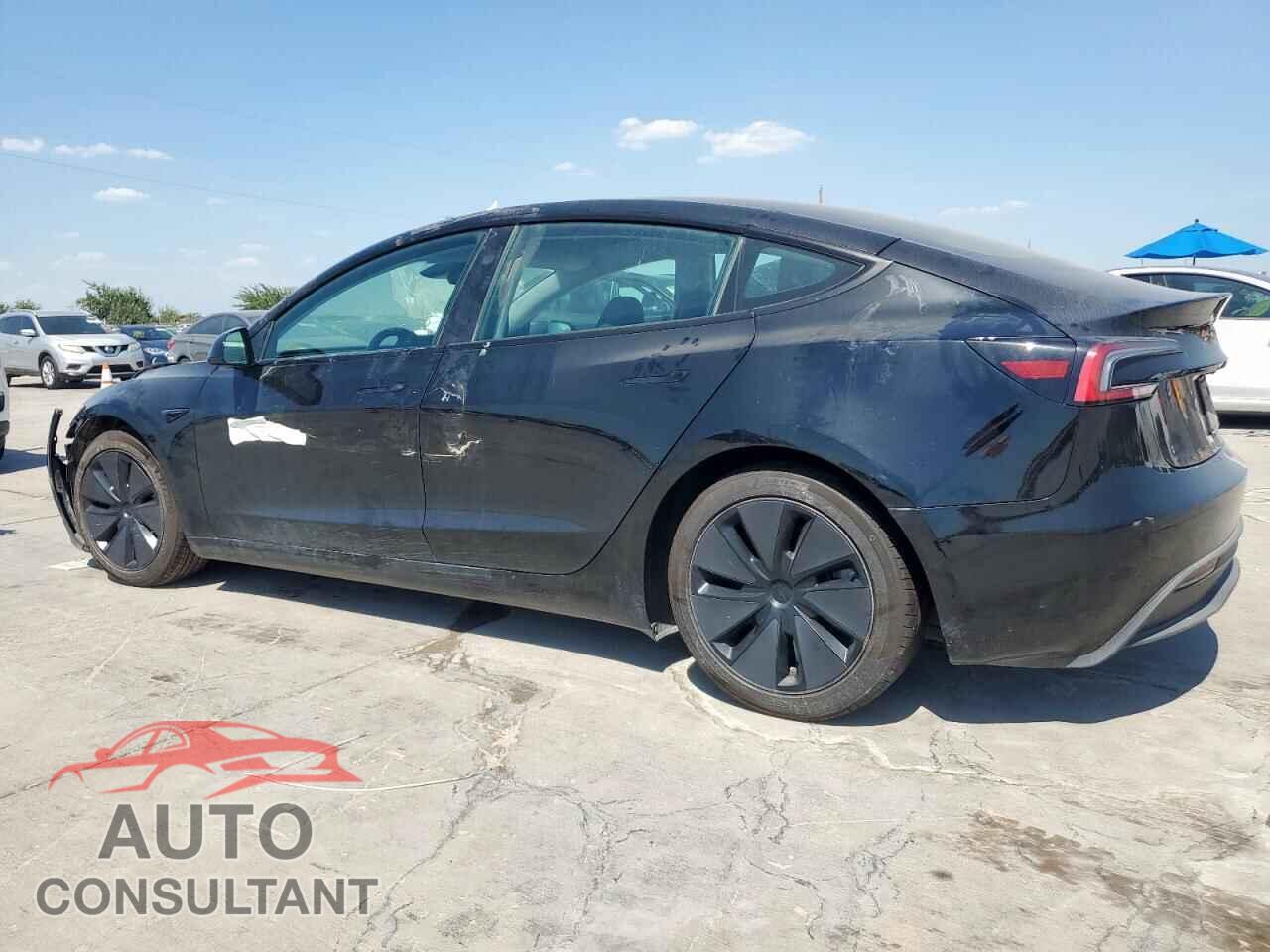 TESLA MODEL 3 2024 - 5YJ3E1EA2RF786114