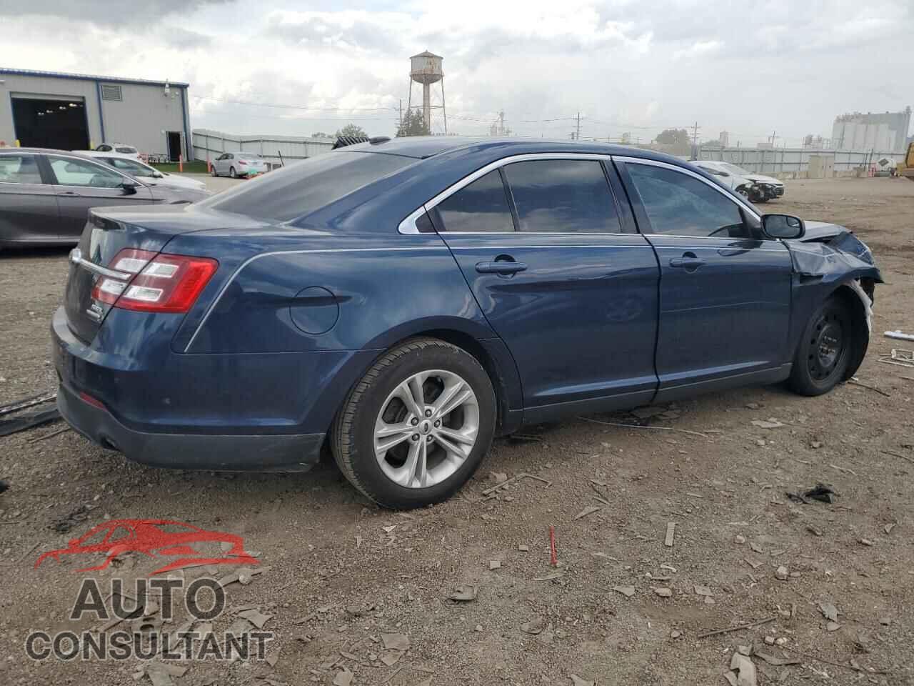 FORD TAURUS 2017 - 1FAHP2E82HG103647