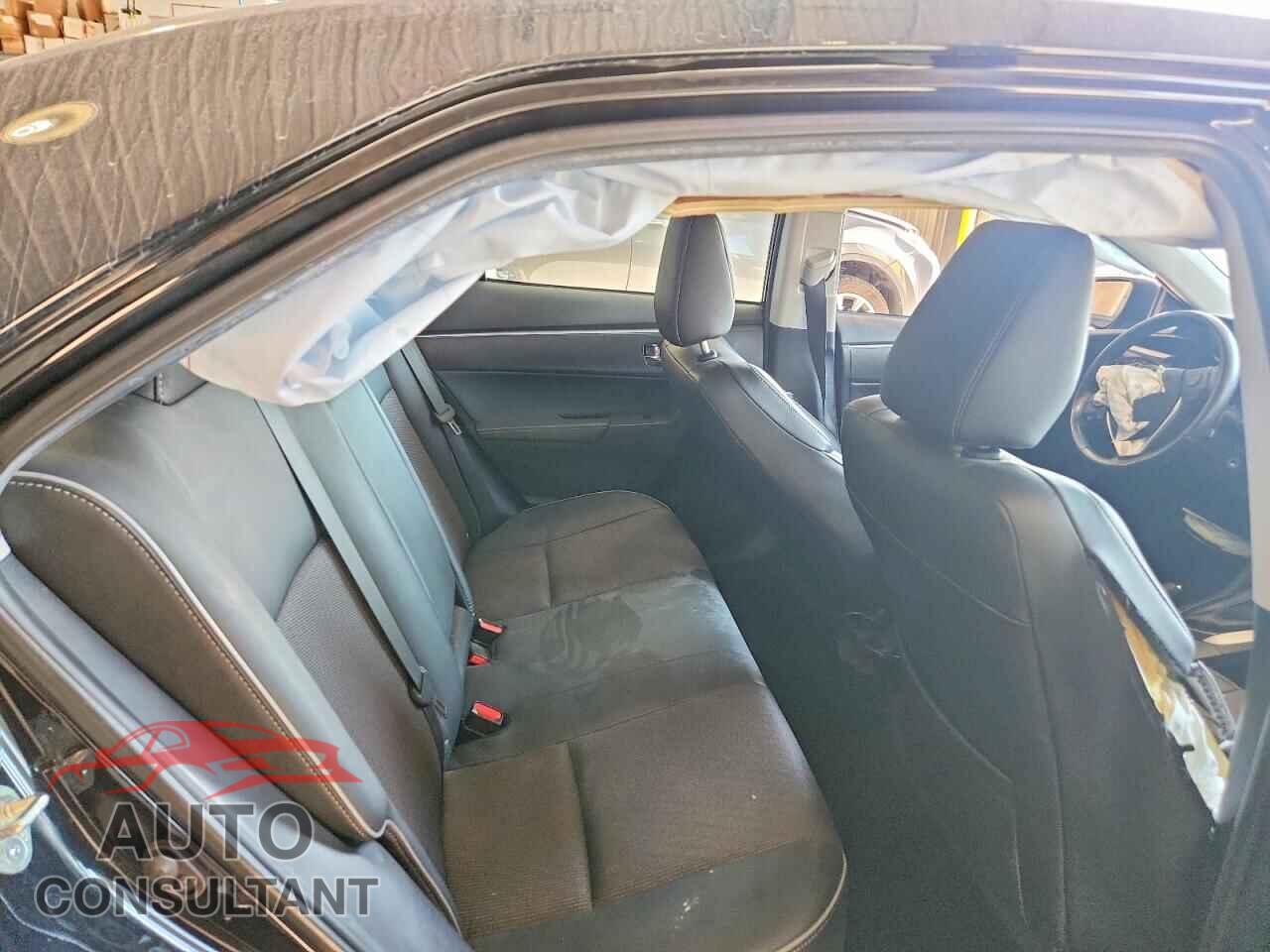 TOYOTA COROLLA 2015 - 2T1BURHE3FC387983