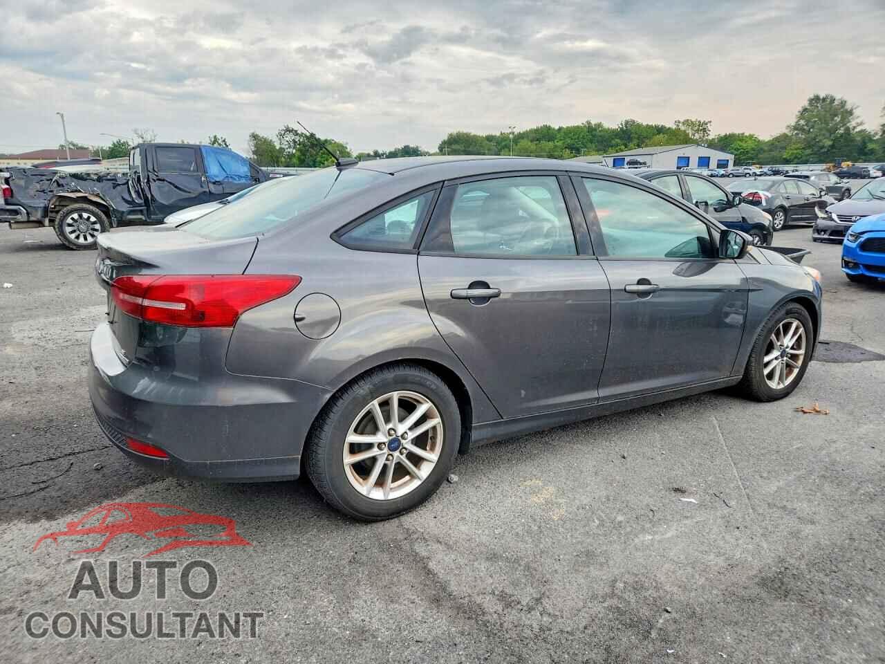 FORD FOCUS 2015 - 1FADP3F25FL378951