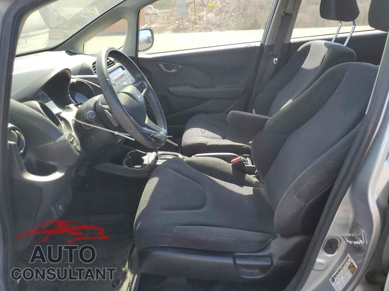 HONDA FIT 2013 - JHMGE8H53DC058914