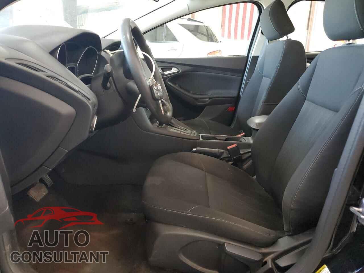 FORD FOCUS 2017 - 1FADP3FE0HL339780