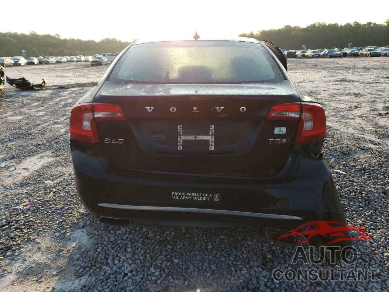 VOLVO S60 2017 - LYV402TM6HB141844