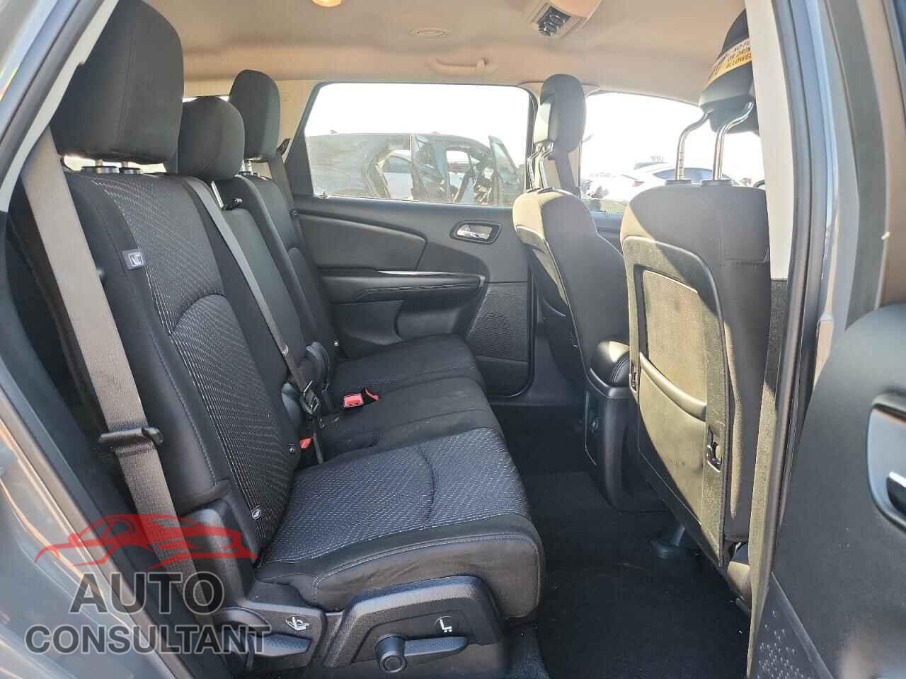 DODGE JOURNEY 2020 - 3C4PDCAB1LT277347