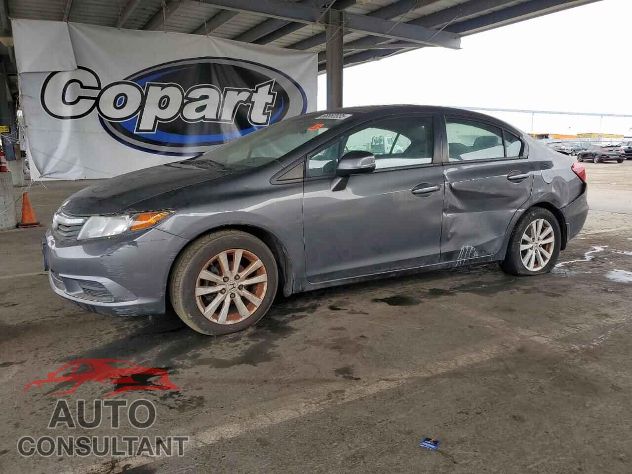 HONDA CIVIC 2012 - 2HGFB2F82CH573142