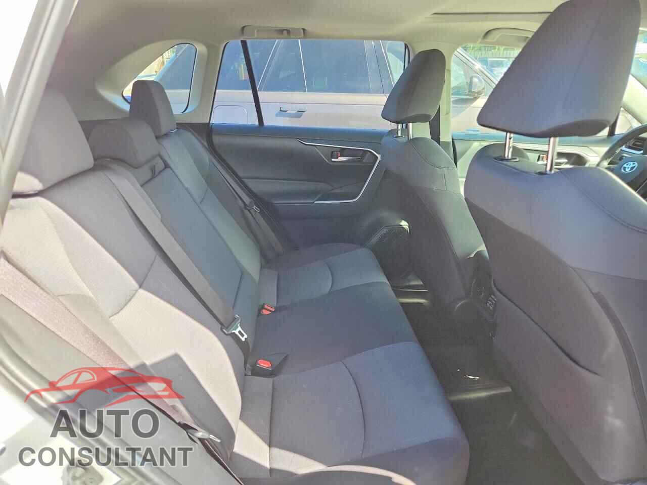 TOYOTA RAV4 2019 - JTMP1RFV7KD501322