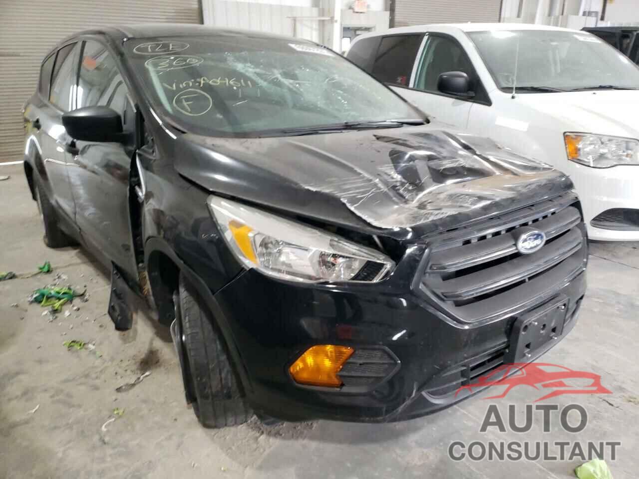 FORD ESCAPE 2017 - 1FMCU0F76HUA04611