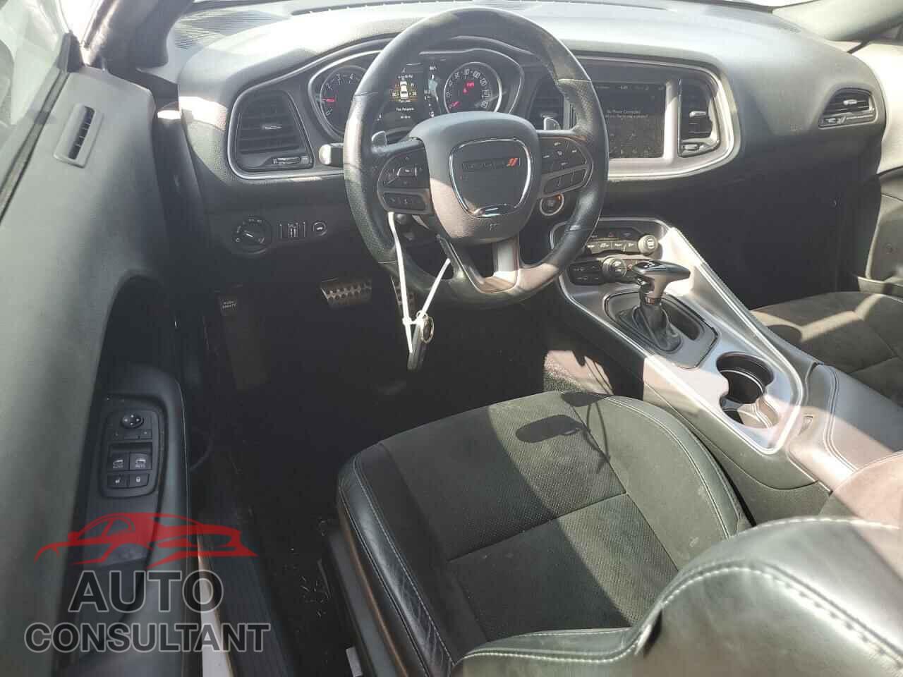 DODGE CHALLENGER 2019 - 2C3CDZKG3KH752729