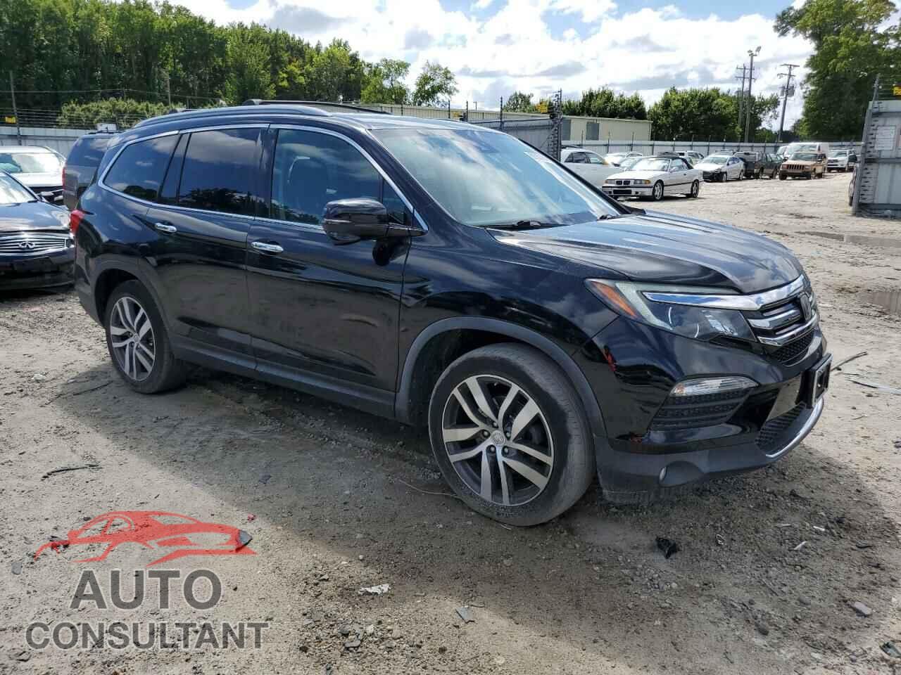HONDA PILOT 2017 - 5FNYF5H95HB026995