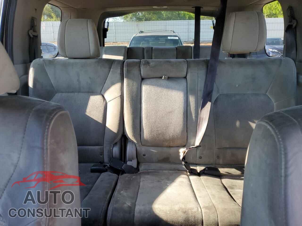 HONDA PILOT 2014 - 5FNYF3H28EB022586