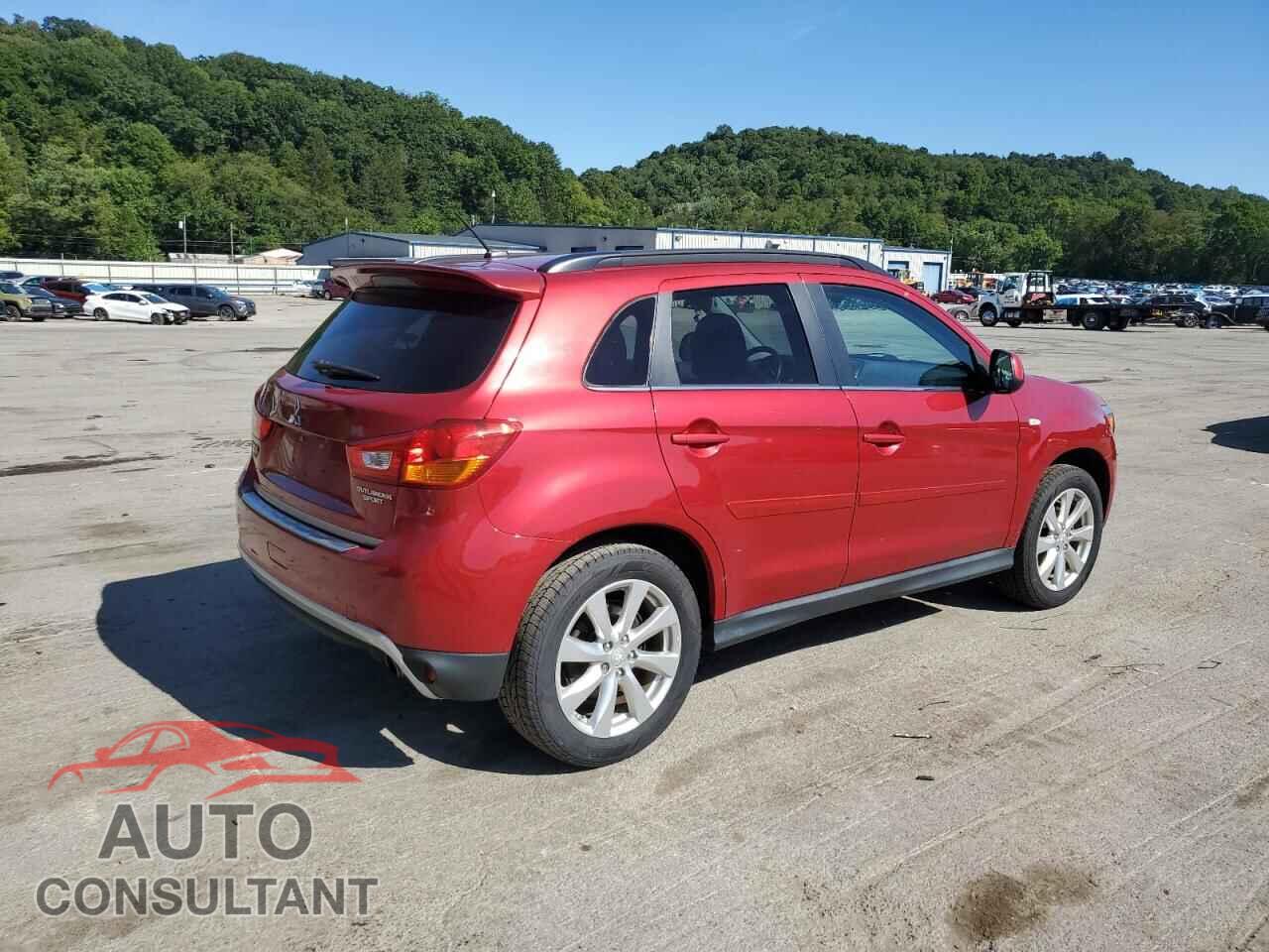 MITSUBISHI OUTLANDER 2015 - 4A4AR4AUXFE018657