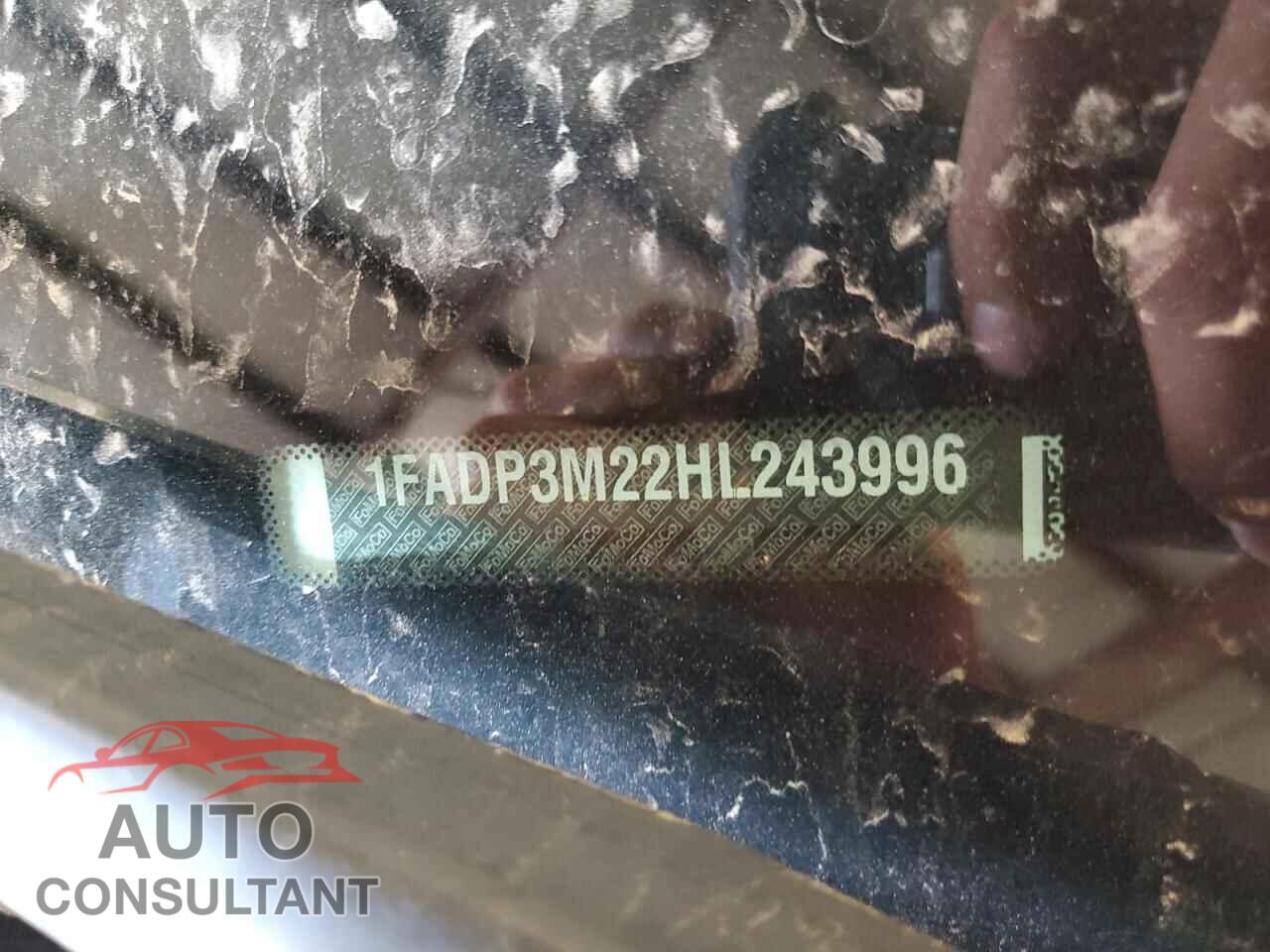 FORD FOCUS 2017 - 1FADP3M22HL243996